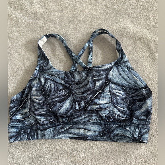 lululemon sports bra size 8 - Picture 1 of 3